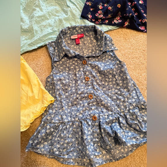 4T Girl Bundle 👗 - Picture 16 of 16